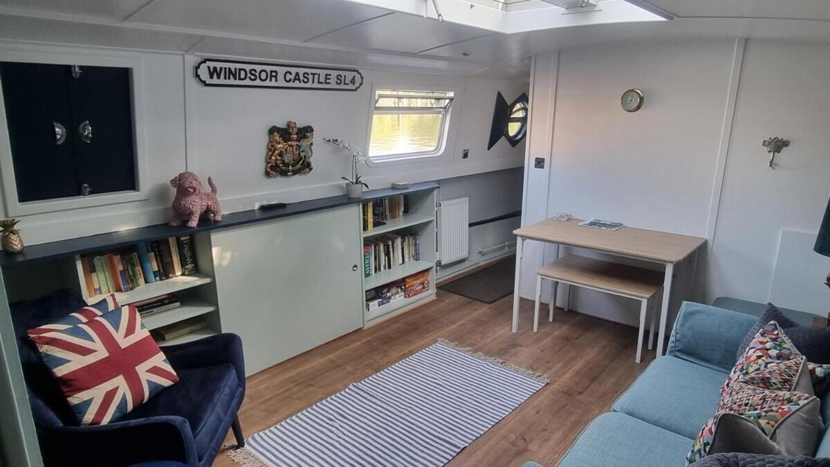 Bateau-hôtel The Royal Escape Windsor, Static Wide Beam Barge Eton